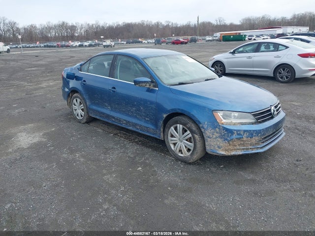 Salvage Volkswagen Jetta Image