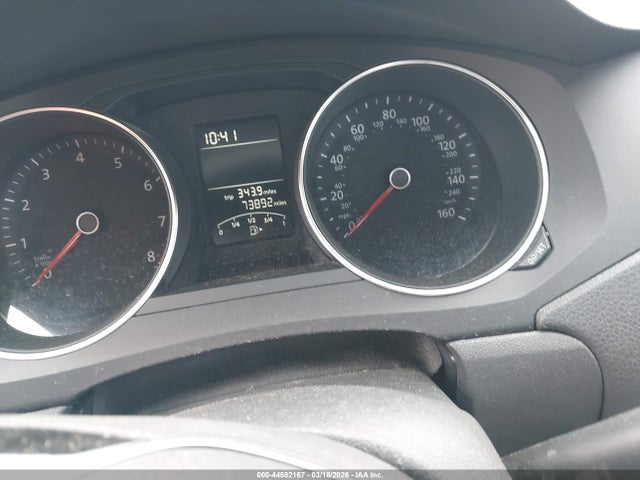Volkswagen Jetta 1.4t S