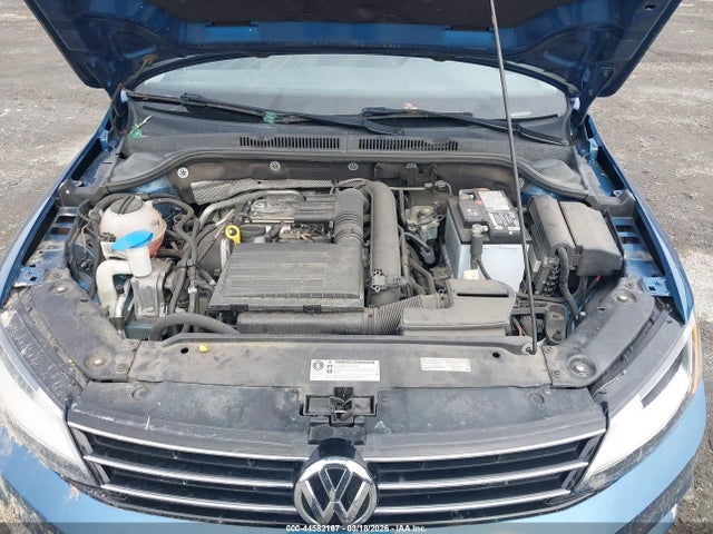 Volkswagen Jetta 1.4t S