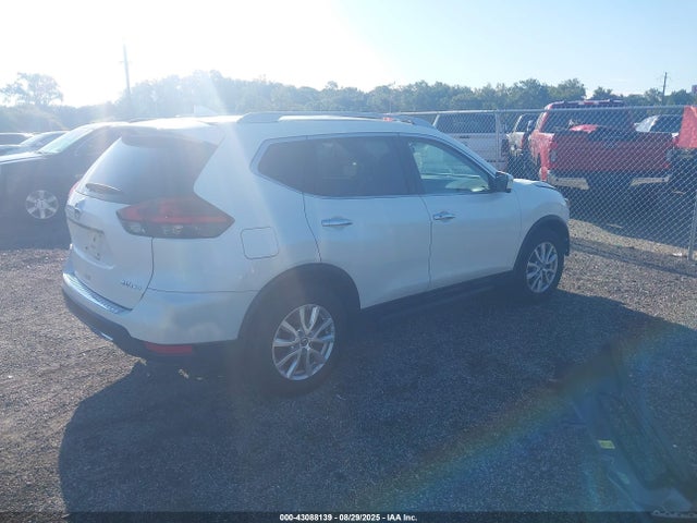 Nissan Rogue Sv