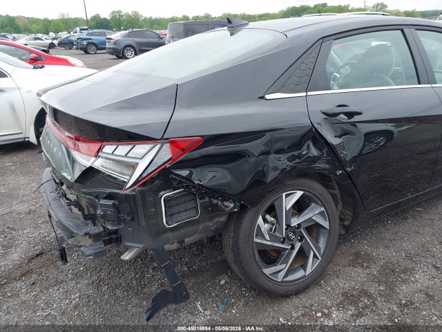 Hyundai ELANTRA Limited