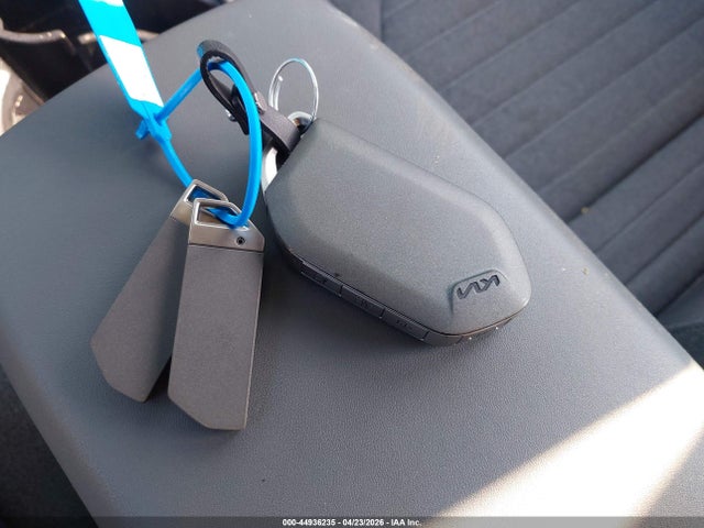Kia K4 Ex