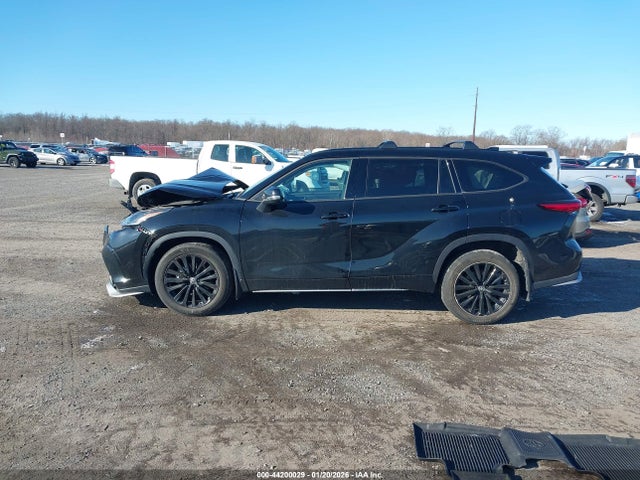 Toyota Highlander Xse