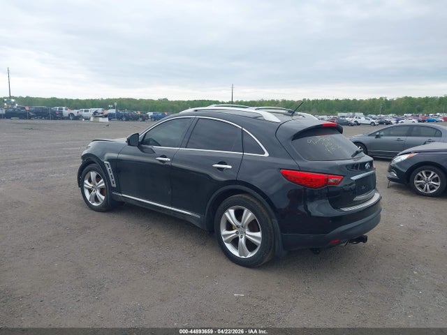 INFINITI Qx
