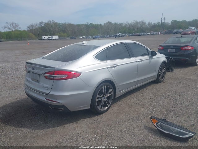 Ford Fusion Titanium
