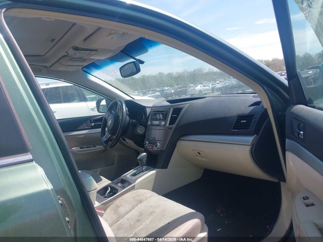 Subaru Outback 2.5i Premium