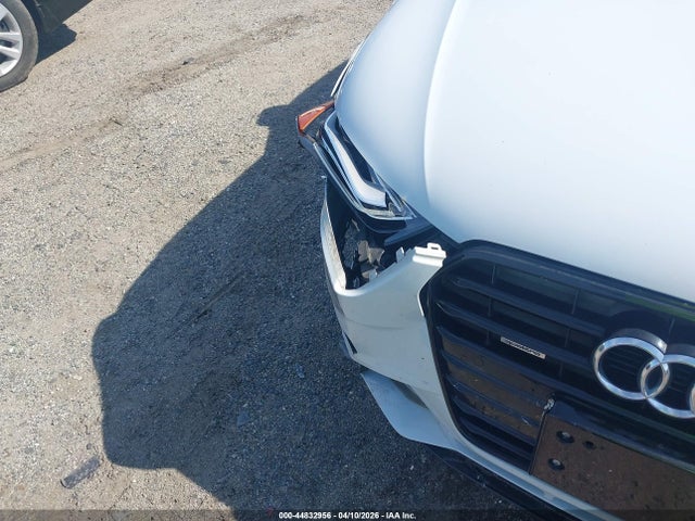 Audi A4 2.0t Premium