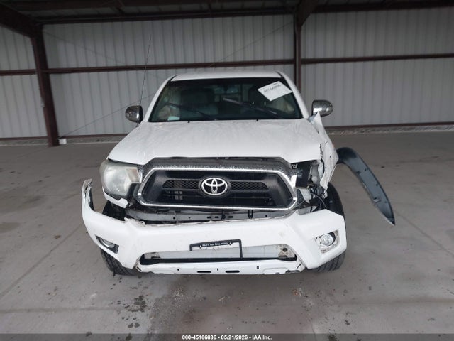 Toyota Tacoma Base V6