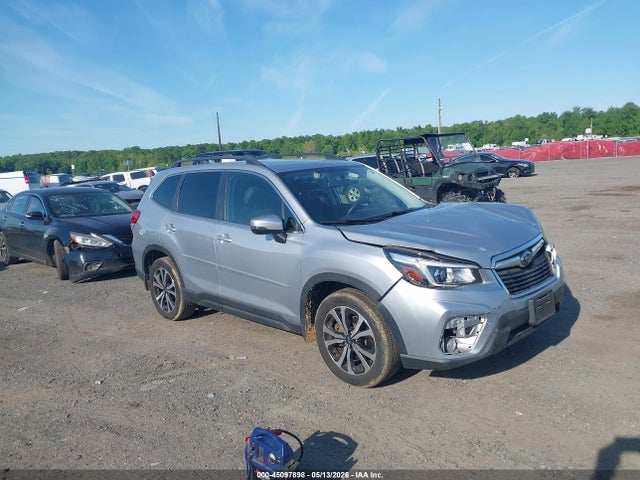 Salvage Subaru Forester Image
