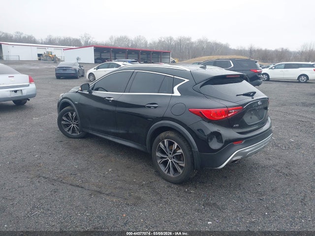 INFINITI Qx Premium