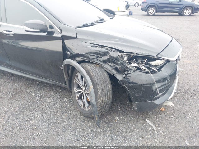 INFINITI Qx Premium