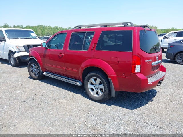 Nissan Pathfinder Sv