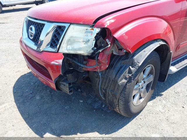 Nissan Pathfinder Sv