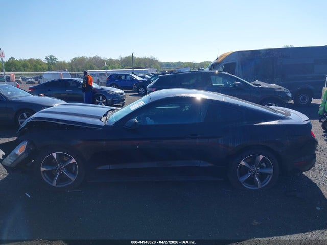 Ford Mustang V6