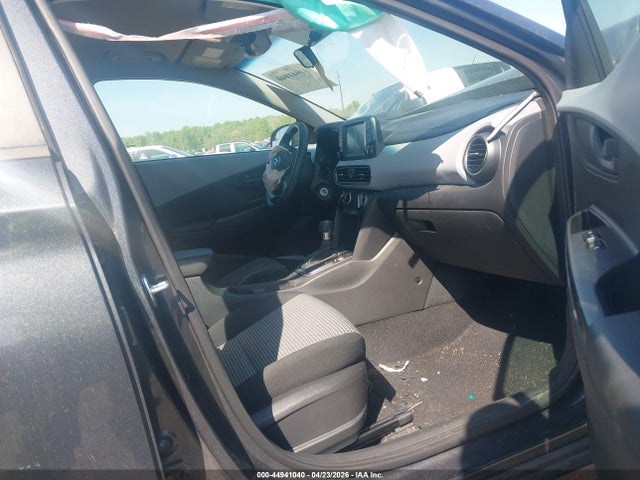 Hyundai KONA Se