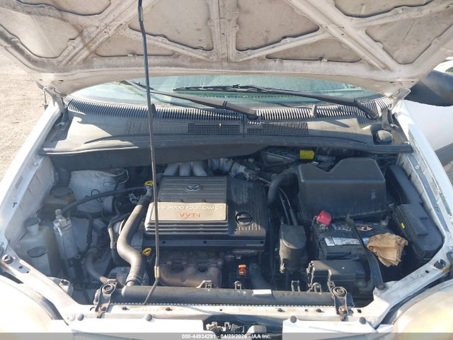 Toyota Sienna Ce