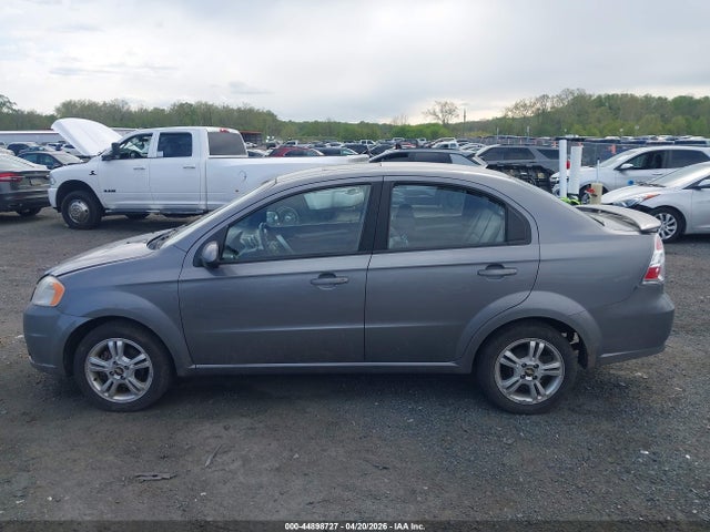 Chevrolet Aveo 2lt
