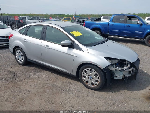 Salvage Ford Focus Image