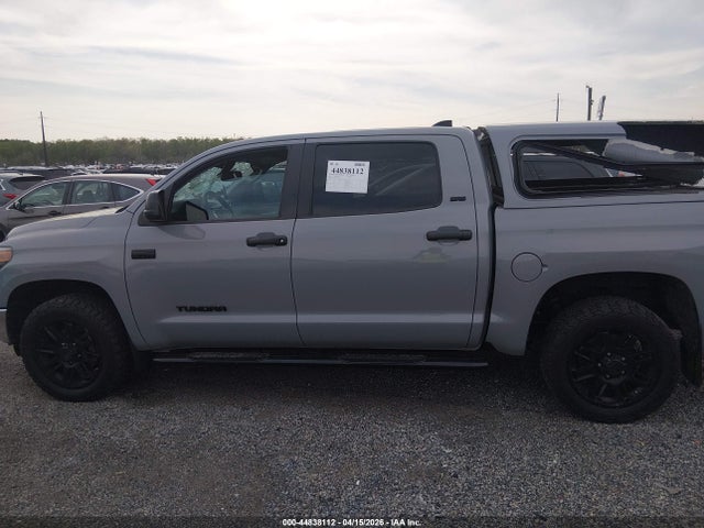 Toyota Tundra Sr5