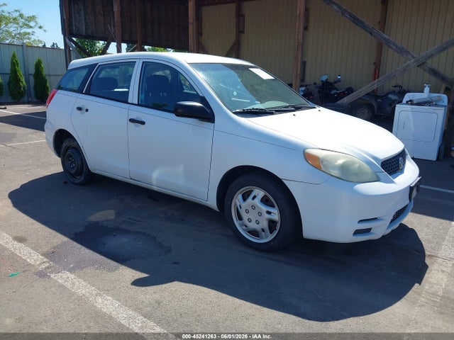 Salvage Toyota Matrix Image