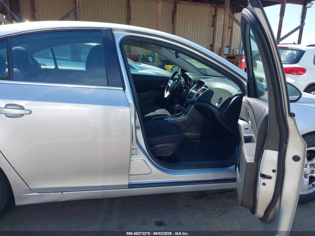 Chevrolet Cruze 1lt Auto