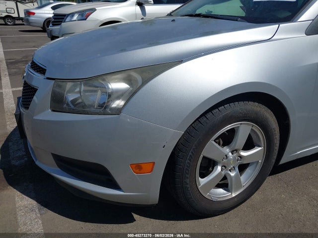 Chevrolet Cruze 1lt Auto