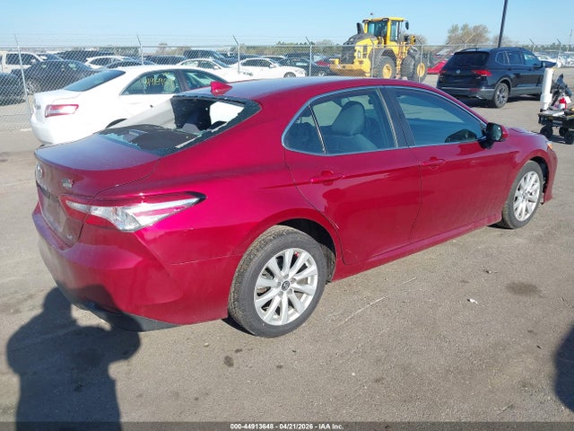 Toyota Camry Le