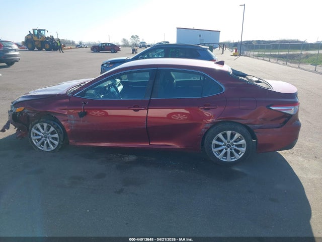 Toyota Camry Le