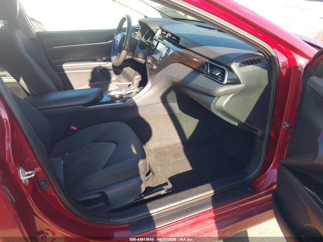 Toyota Camry Le
