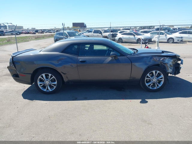 Dodge Challenger Sxt Awd