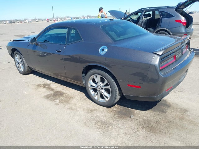 Dodge Challenger Sxt Awd