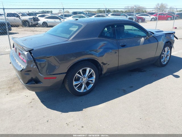 Dodge Challenger Sxt Awd