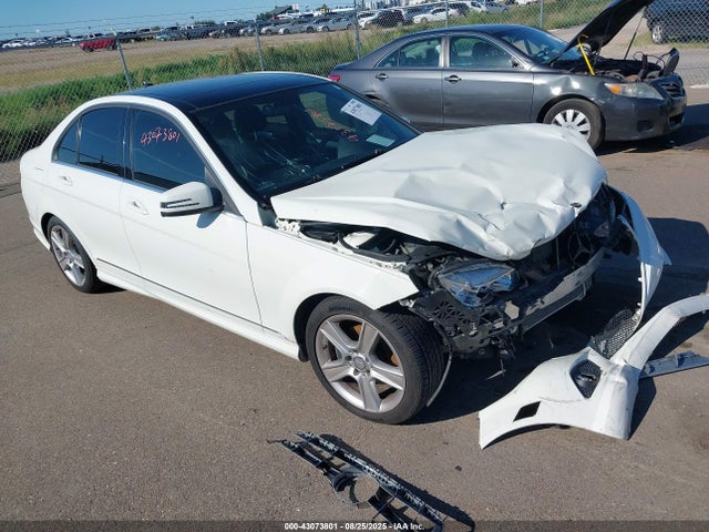 Salvage Mercedes-Benz C-Class Image