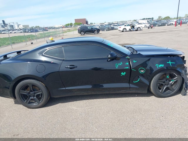 Chevrolet Camaro 1lt