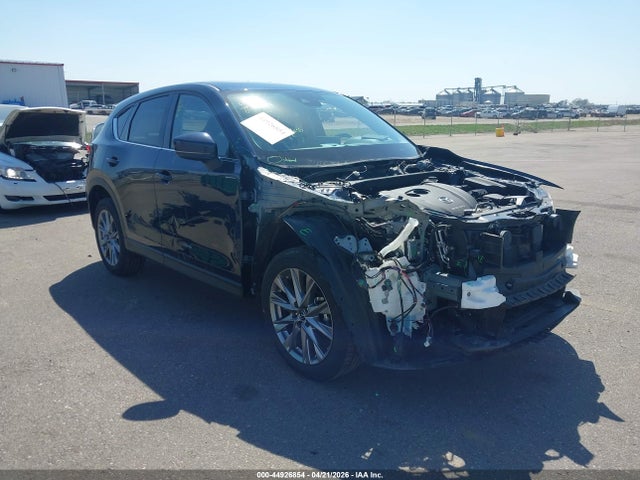 Salvage Mazda Cx Image