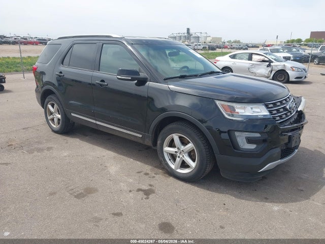 Salvage Ford Explorer Image