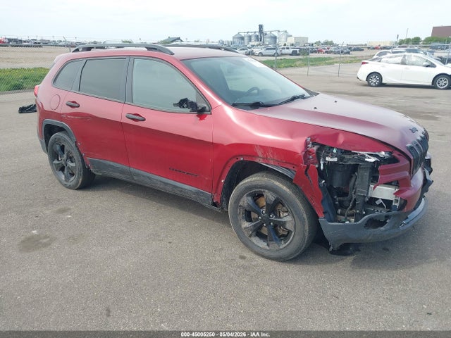 Salvage Jeep Cherokee Image