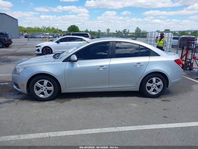 Chevrolet Cruze 1lt Auto