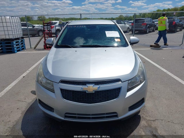 Chevrolet Cruze 1lt Auto