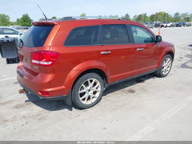 Dodge Journey Crew