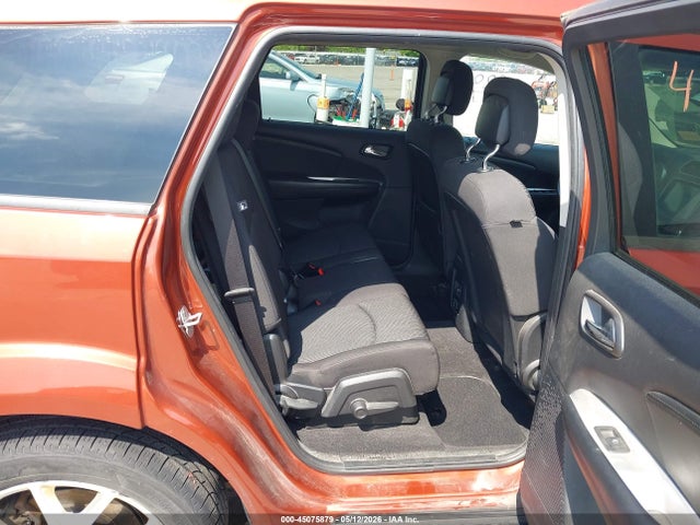 Dodge Journey Crew