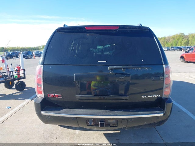 GMC Yukon Denali