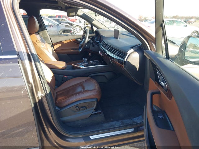 Audi Q7 3.0t Premium