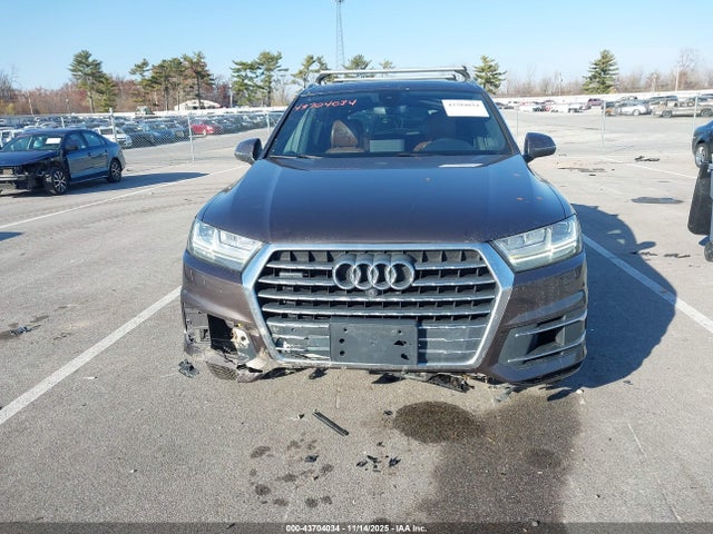 Audi Q7 3.0t Premium
