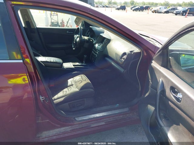 Nissan Maxima 3.5 S