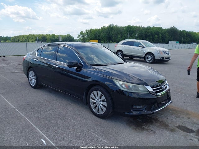 Salvage Honda Accord Image