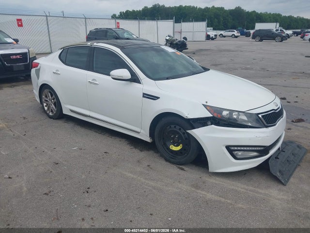 Salvage Kia Optima Image