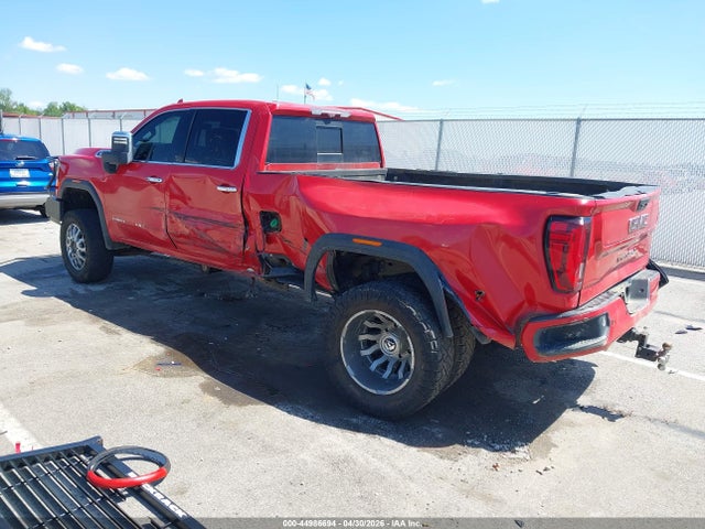 General Motors Sierra 3500HD 4wd  Long Bed Denali