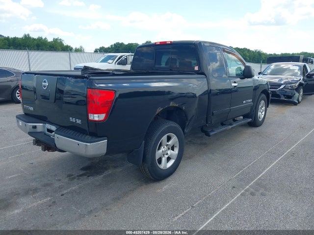 Nissan Titan Se