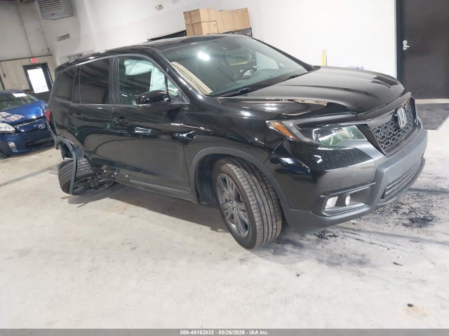 Salvage Honda Passport Image